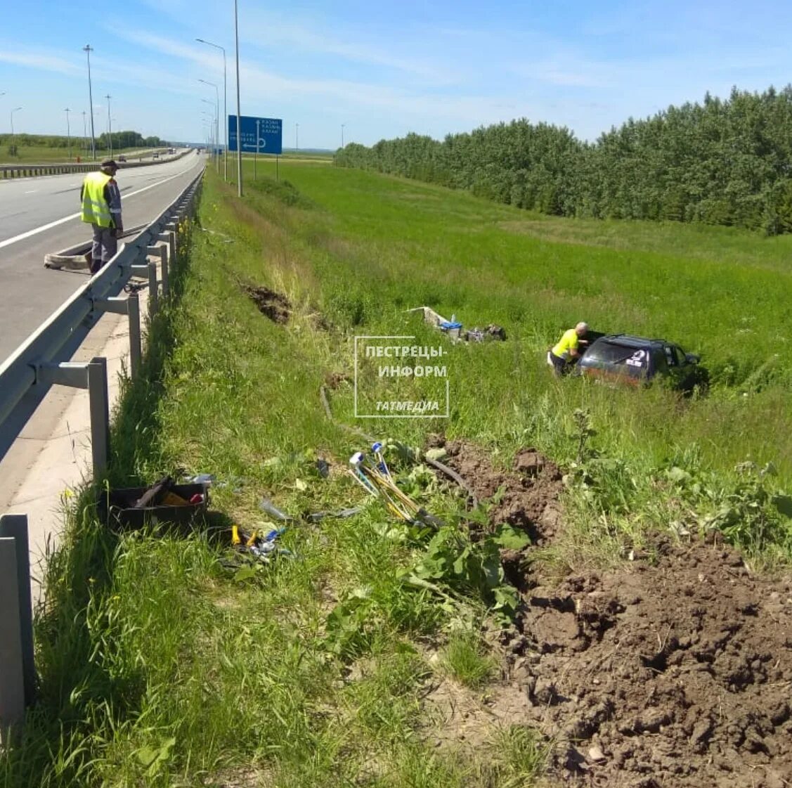 Съезд в кювет. Авария в Плотниково Кемеровская область. ДТП Новосибирск Плотниково.