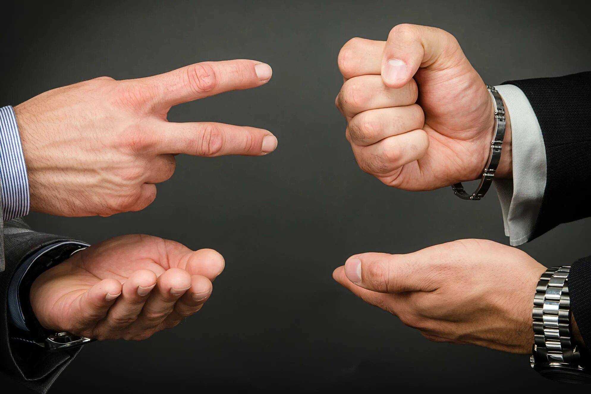 Жесты камень ножницы бумага. Руки камень ножницы. Rock paper scissors. Rock scissors. Камень ножницы бумага руки.