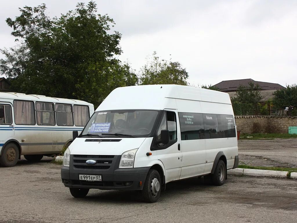 Расписание маршруток пятигорск нальчик. Нижегородец-222702 (Ford Transit). Форд 222702. Пятигорск Нальчик автобус. Ульяновская область, Нижегородец-222702 (Ford Transit) № н 969 РО 73.