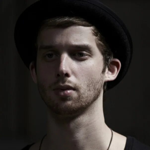 Jaymes Young Me Перевод