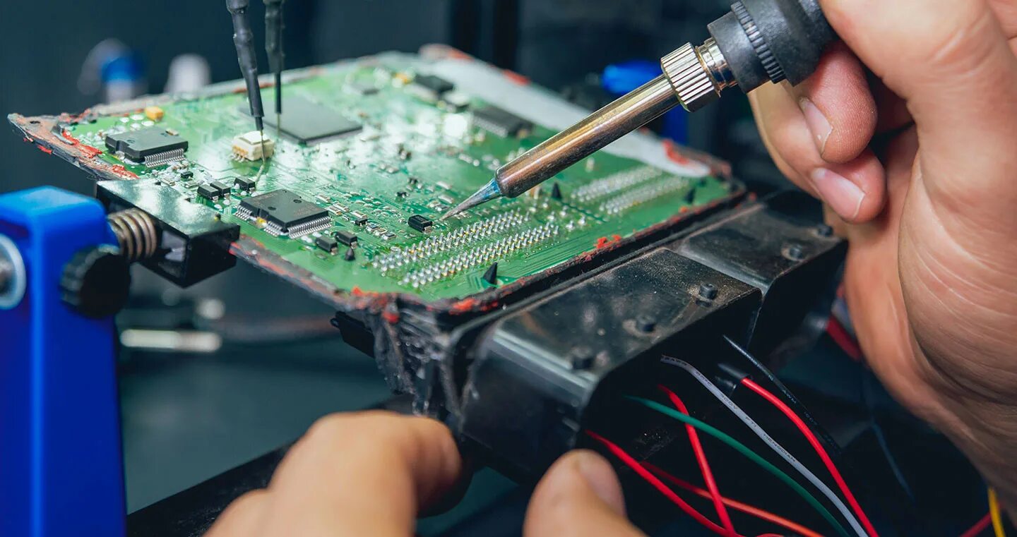 Программирование блоков управления. Программирование эбу. car ecu repair. ecu repair training. repair of electronic circuit boards.