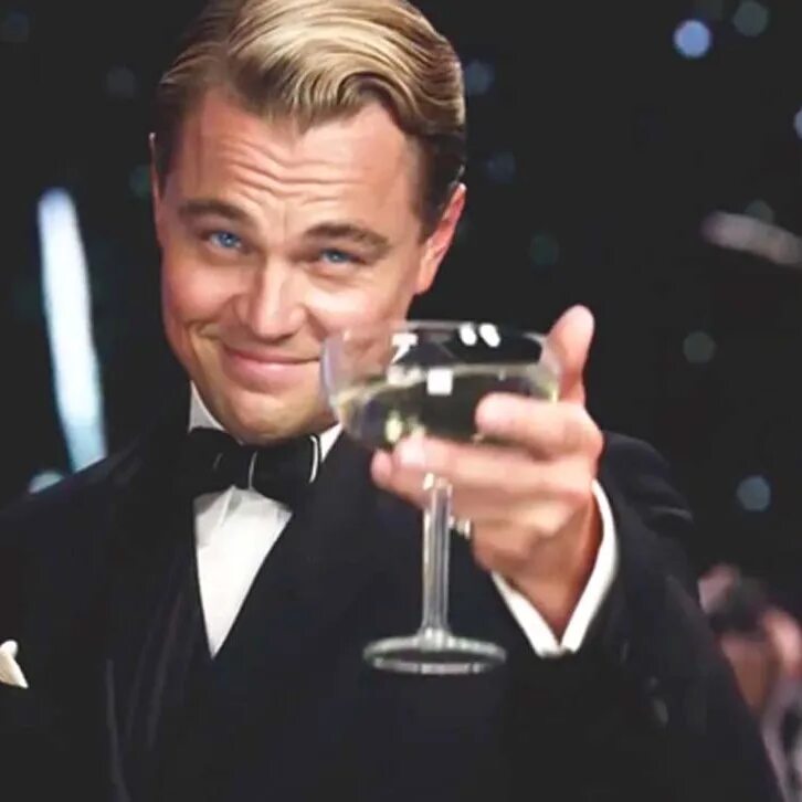 Торт со свечками. Будешь со др. Поздравление с др мем. Мемы с днём рождения. Леонардо ди каприо великий гэтсби.