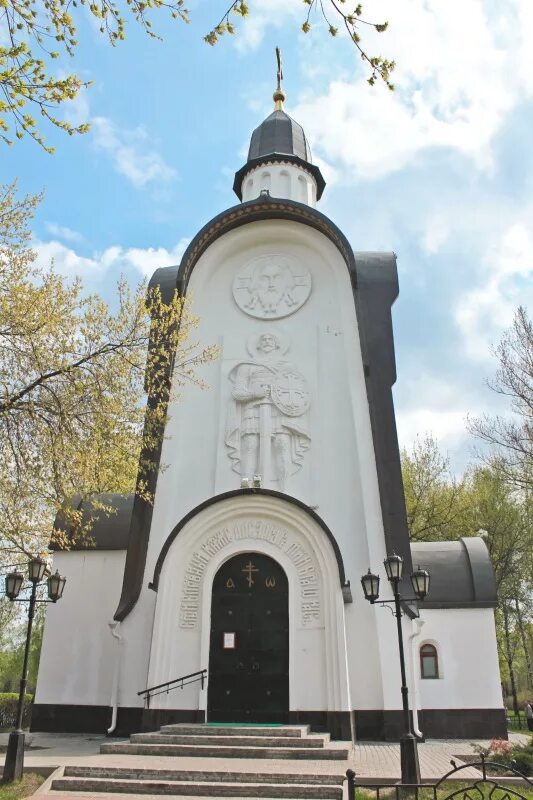 красивые места в электростали зимой. королев храм часовня невского. часовня александра невского. часовня королев. александро невская часовня королев.