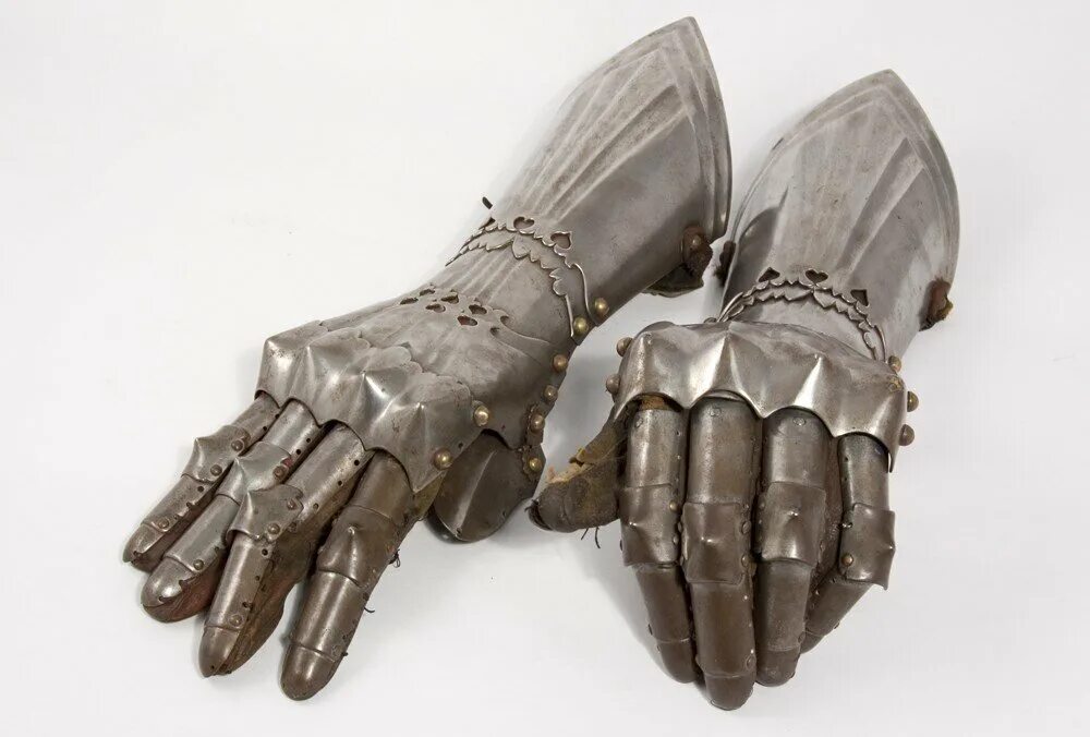 Рукавицы рыцаря фэнтези. Teardown titanium gauntlets. Перчатки броня. Цестус гладиатор. Перчатки icon timax long.