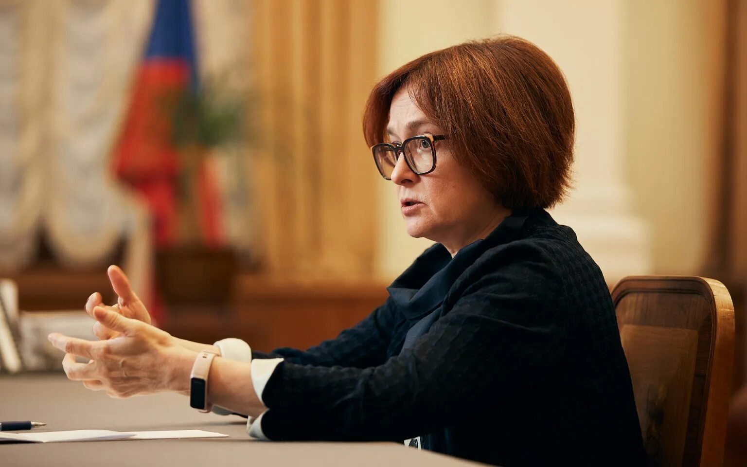 Набиуллина уходит в отставку. Набиуллина уходит в отставку. Эльвира сахипзадовна набиуллина 2023. Набиуллина отставка. Набиуллина эльвира отставка 2022.