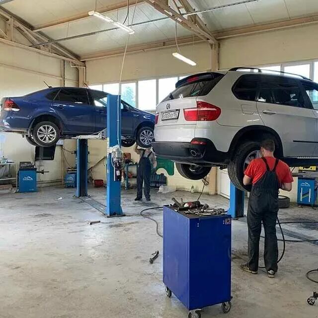 Тачка 52 автосервис. Донбасская улица нижний новгород. Гараж 52. Автосервис на совхозной в ижевске. Автосервис, автотехцентр.