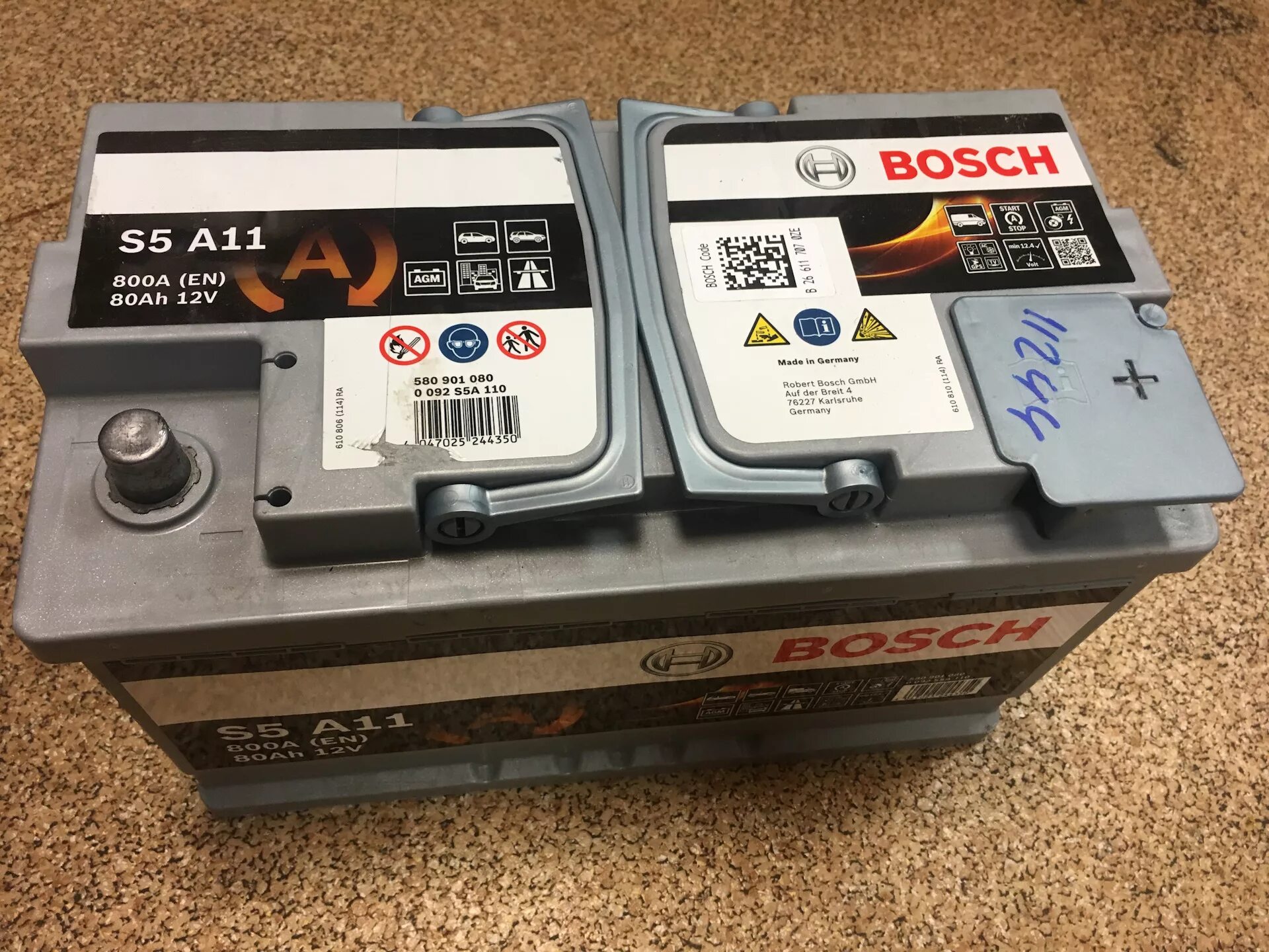Varta car battery. Silver dynamic agm 580 901 080. 901 80. Varta silver dynamic agm 570 901. Varta f21 12v 80ah dynamic silver.
