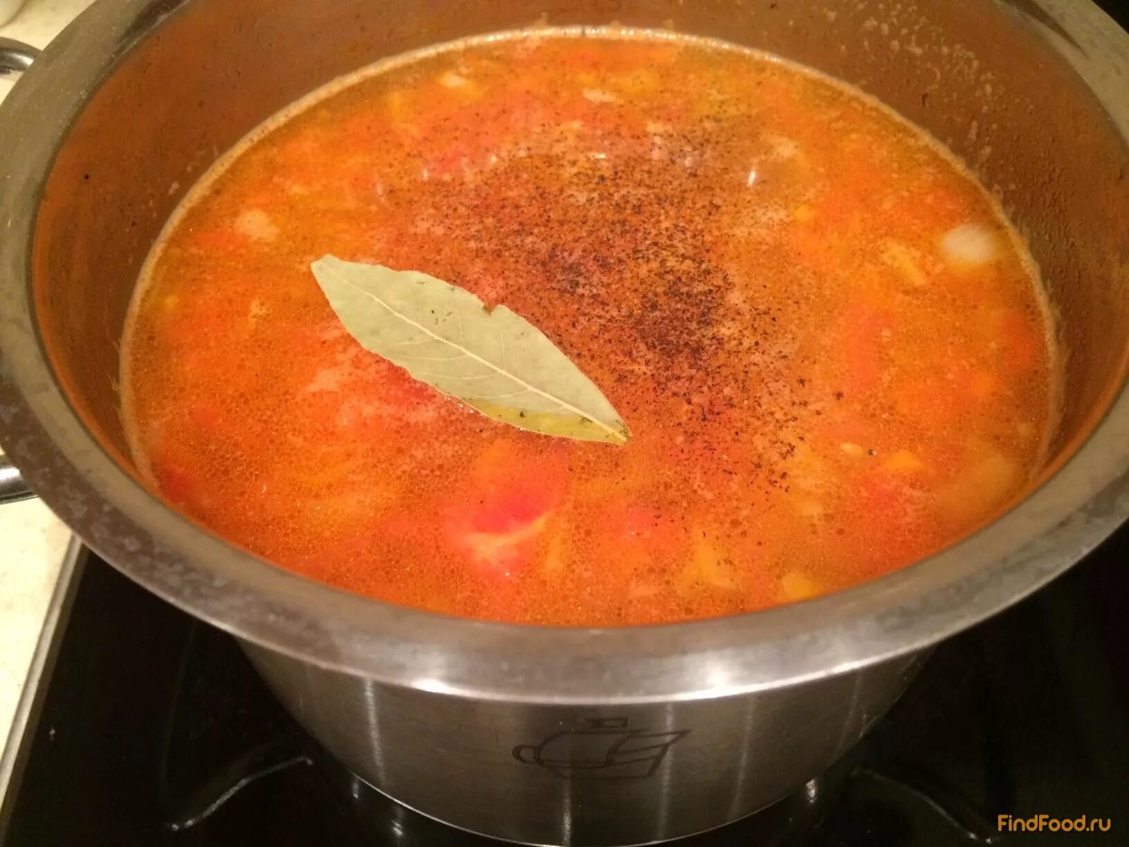 Сколько варится булгур в супе. Булгур в кастрюле. Lahana суп. Булгур в мультиварке пропорция с водой. Булгур запаренный кипятком.