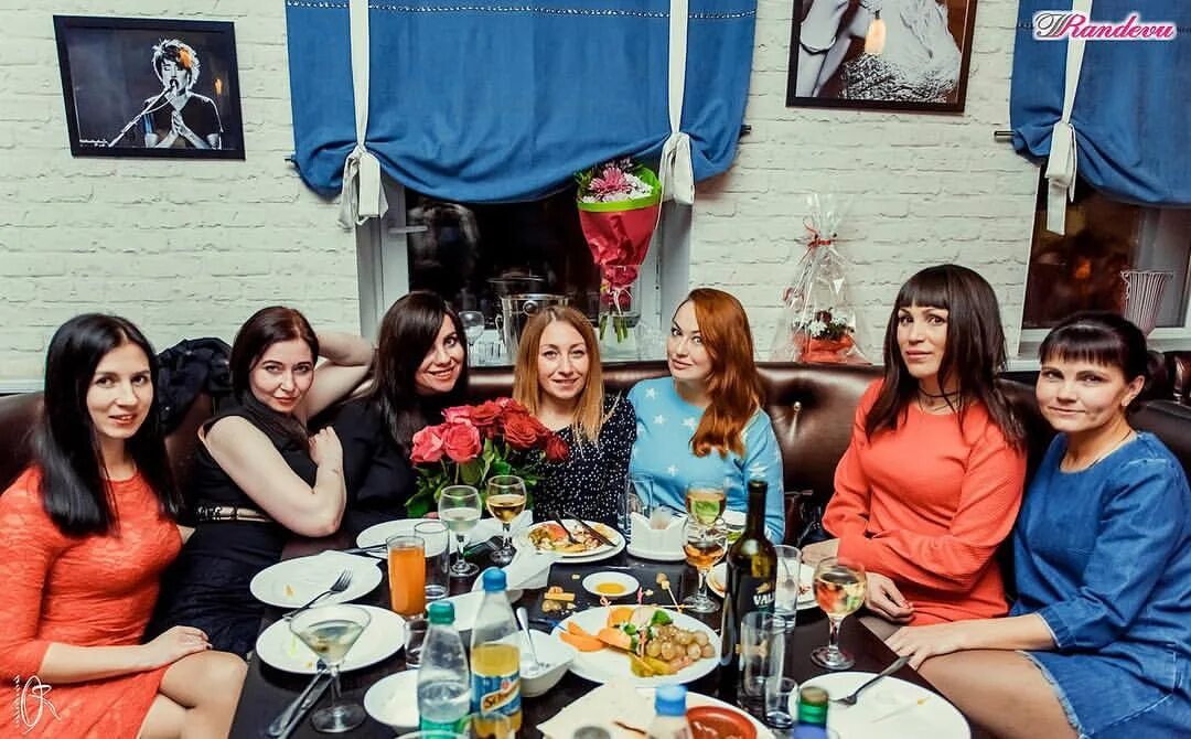 Рандеву девушки. Рандеву нягань. бар рандеву новосибирск. кафе рандеву нягань. рандеву архангельск.