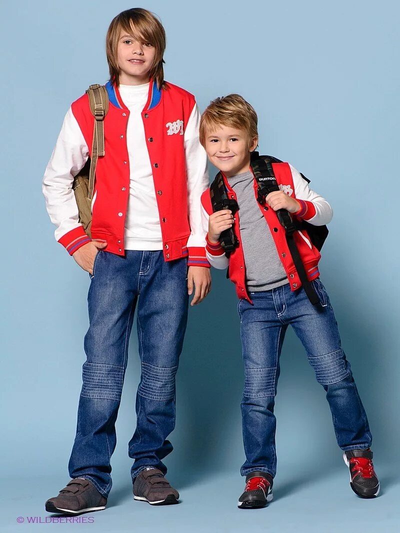 Ребенок в кожанке. Emjekgin ozi. Boy одежда орел. Толстовка для мальчика. Ozi boy.