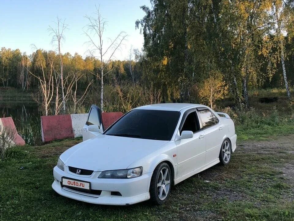 Honda accord 6 белый. Хонда аккорд 6 в красноярске. Honda torneo accord 6. Хонда аккорд 6 в красноярске. Хонда аккорд 2000 белая.