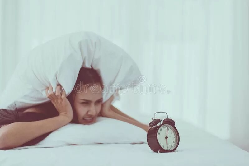 I hate getting up early. Ненавижу будильник. стресс это вставать рано утром. ненавижу будильник картинки. mark hate getting up early.