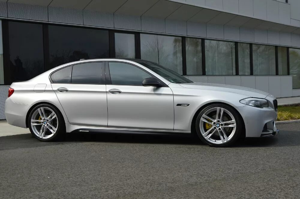 Диски f10. 373 стиль bmw f10. bmw f10 r18. bmw 7 f10. bmw 5 f10 на дисках.