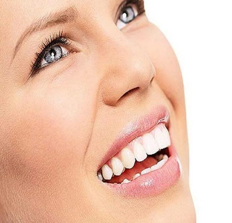 красивые зубы ли. красивая улыбка. красивая голливудская улыбка. белоснежные виниры голливудская улыбка. красивые зубы ли.