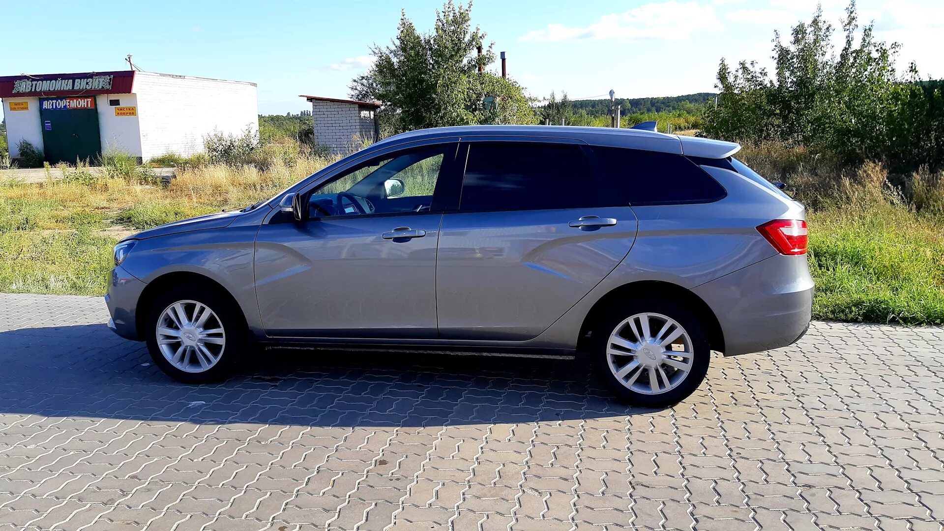 Диски на штатную резину R15 - Lada Vesta (NG), 1,6 л, 2023 года колёсные диски D