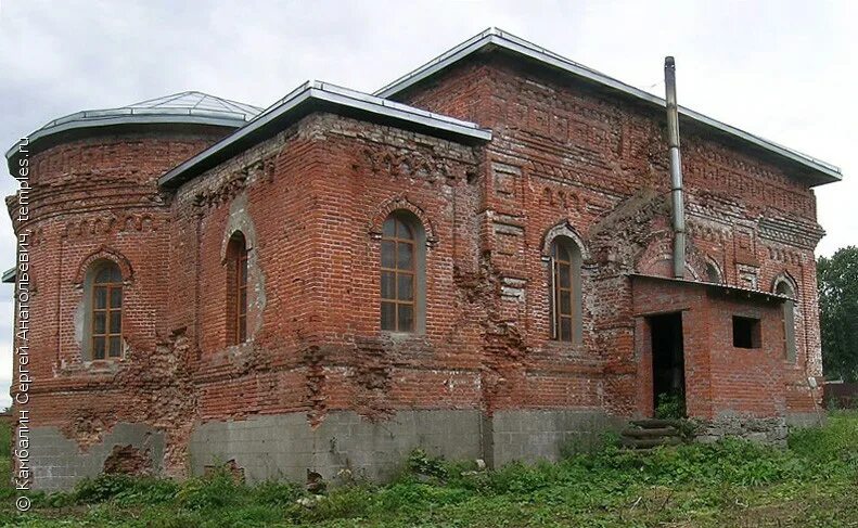 Церковь в Волковском Калужской области. Церковь в селе Волковское Тарусского района Калужской области. Село Волковское Тарусский район. Калужская область Тарусский район село Волковское.