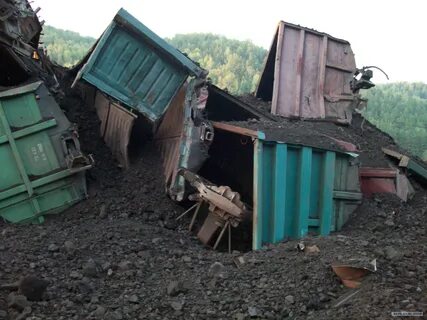 Крушение поезда на северном урале