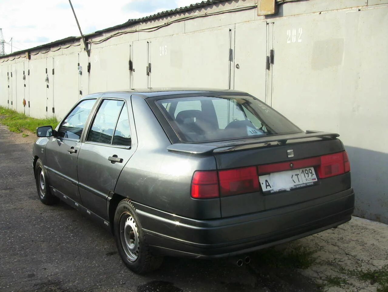 Сеат толедо 1993. Сеат толедо 1992. Seat toledo 1992. Seat toledo i 1992. Сеат толедо, 1992 год.