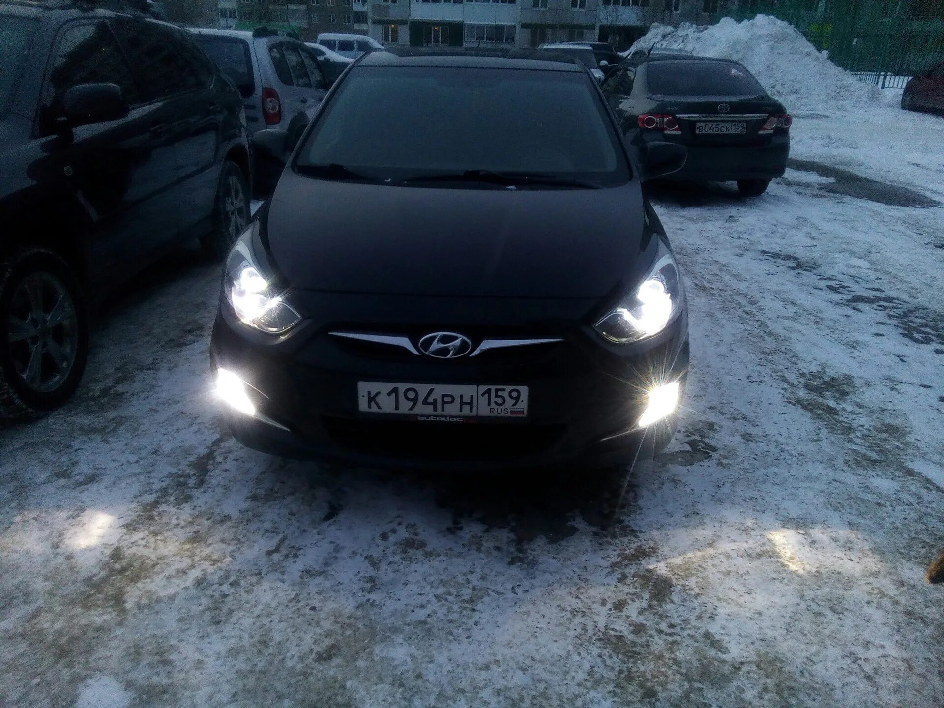 Лед лампы Хендай Солярис. Лэд лампы на Хендай Солярис 2011. Hyundai Solaris 2012 led ПТФ. Hyundai Solaris 2 led.