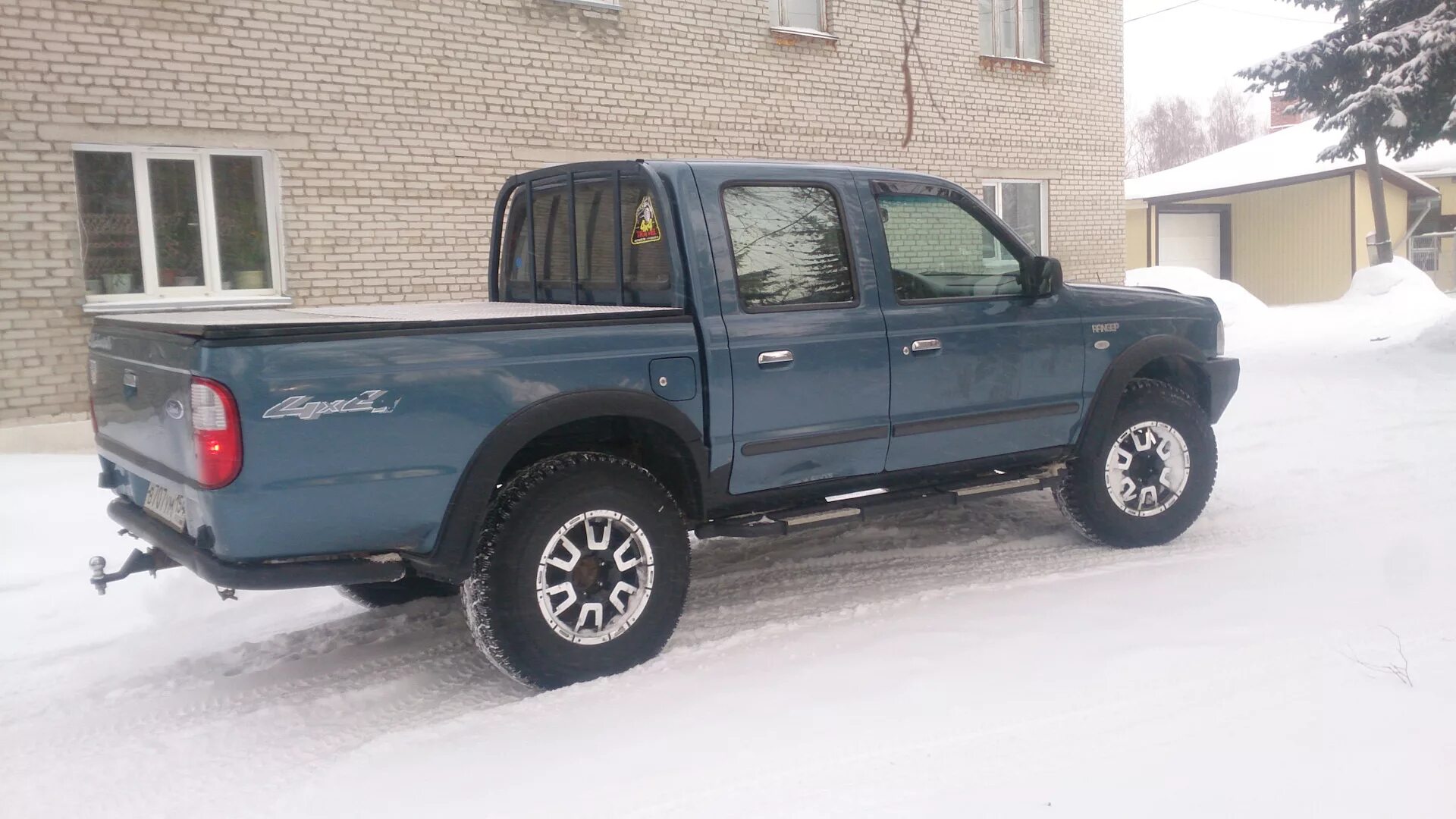 Продажа пикапа с пробегом. 1996 Ford Ranger Pickup with Canopy. ТАГАЗ пикап. Ford Ranger 1985. Пикапы из ВАЗ 2131.