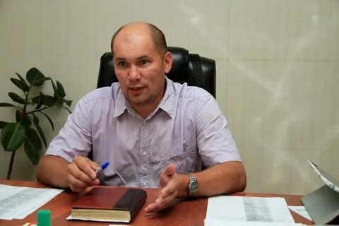Глава поселка