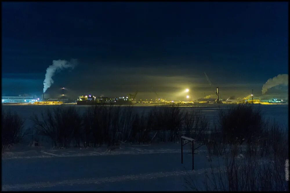 Архангельск северное сияние. Архангельск ворота в арктику. Полярное сияние в мурманске. Архангельск мурманск расстояние на машине. Северное сияние архангельск 2022.