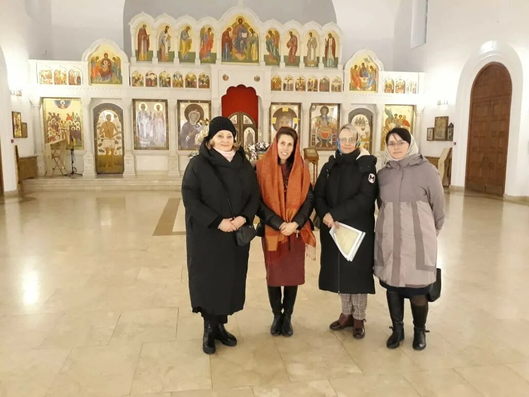 Школа солунского православная. Храм димитрия солунского в хорошеве. Школа солунского православная. Православная школа имени димитрия ростовского. Школа солунского православная.