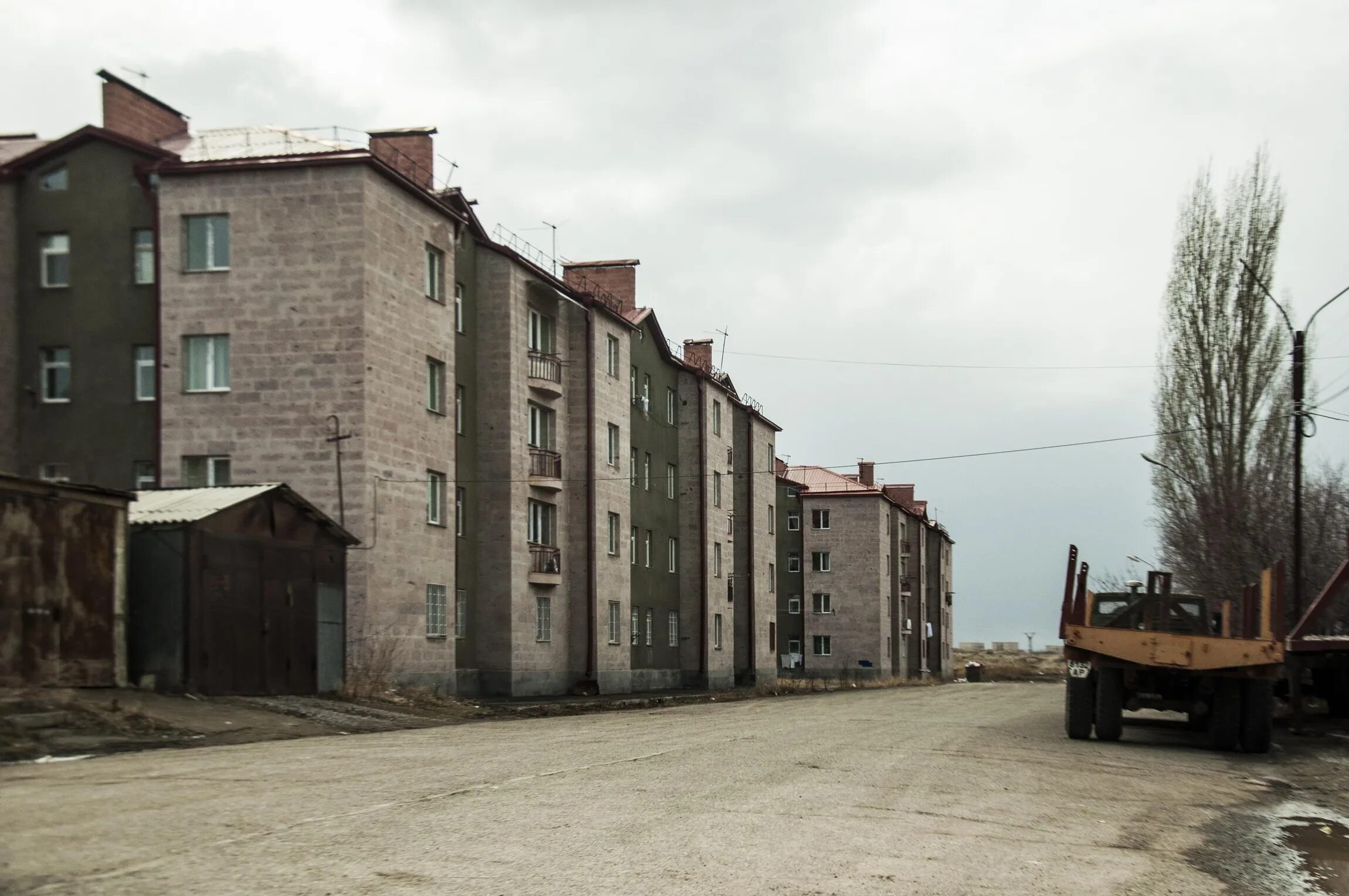 Квартал муш гюмри. Муш 2. Муш 2. Гюмри ани квартал. Квартал муш гюмри.