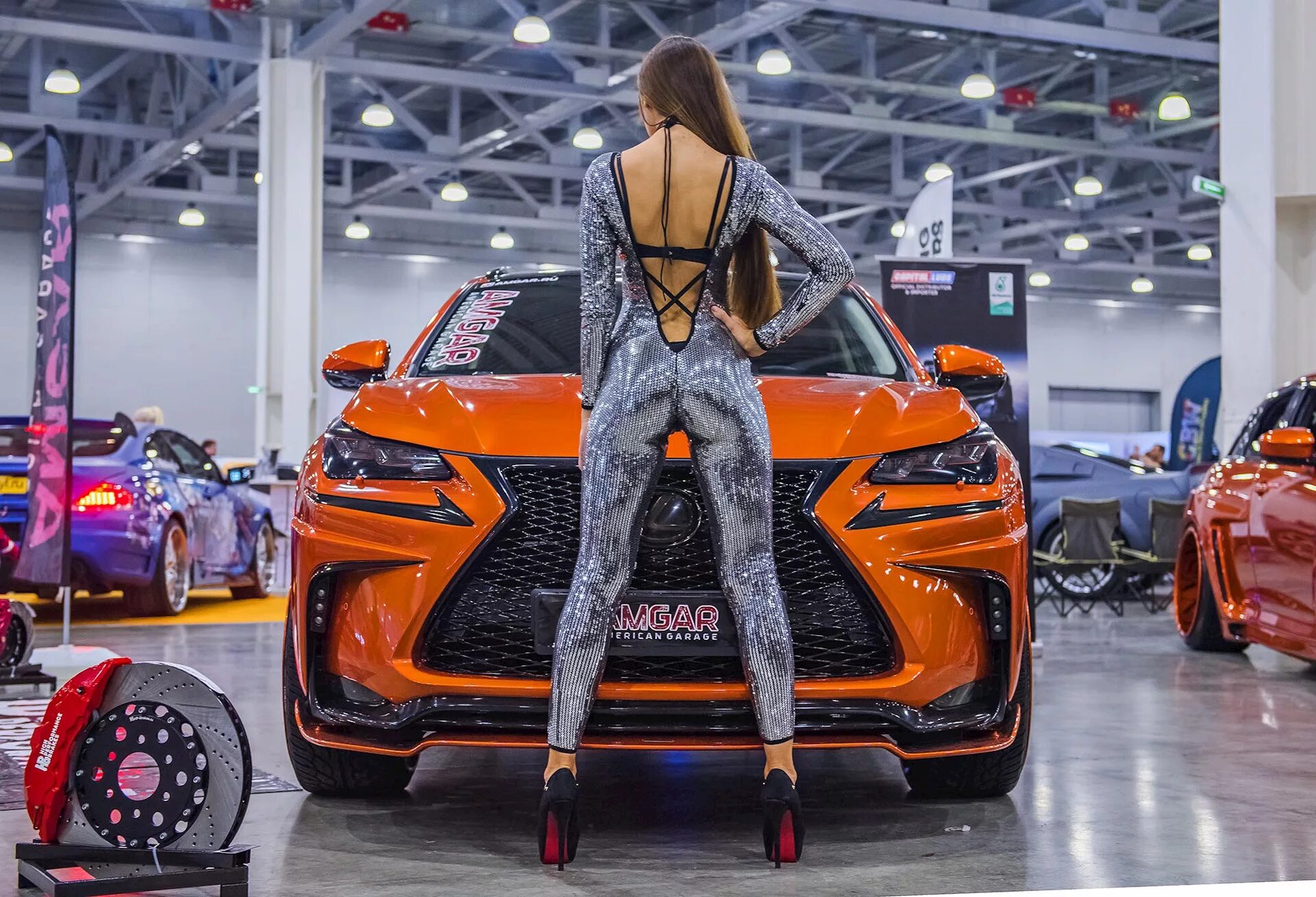 Auto tuning show. Автовыставка. tuning авто шоу. автомобильная выставка. лето выставка автомобилей.