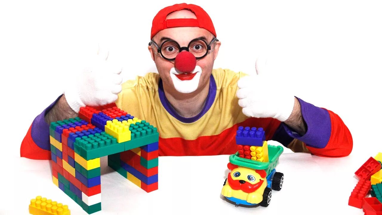 маша капуки кануки. развивающие видео. развивающее видео человек. клоуны музыкальные инструменты. развивающее видео человек.