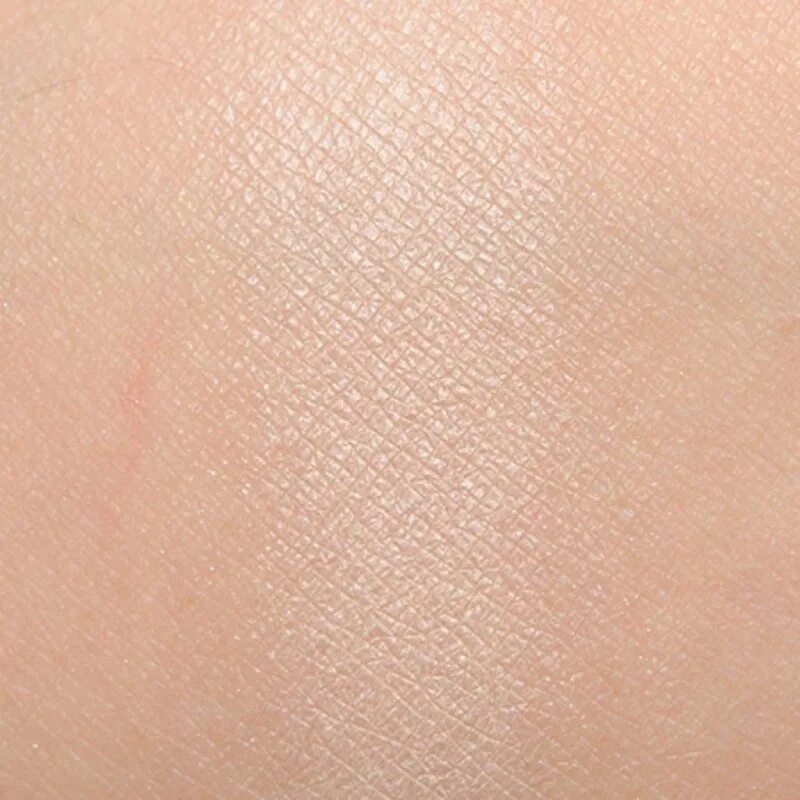 Нюдовый маникюр френч миндаль. Essie sand tropez. Под телесный. Ногти телесного цвета короткие. Нюд на миндаль 2023.