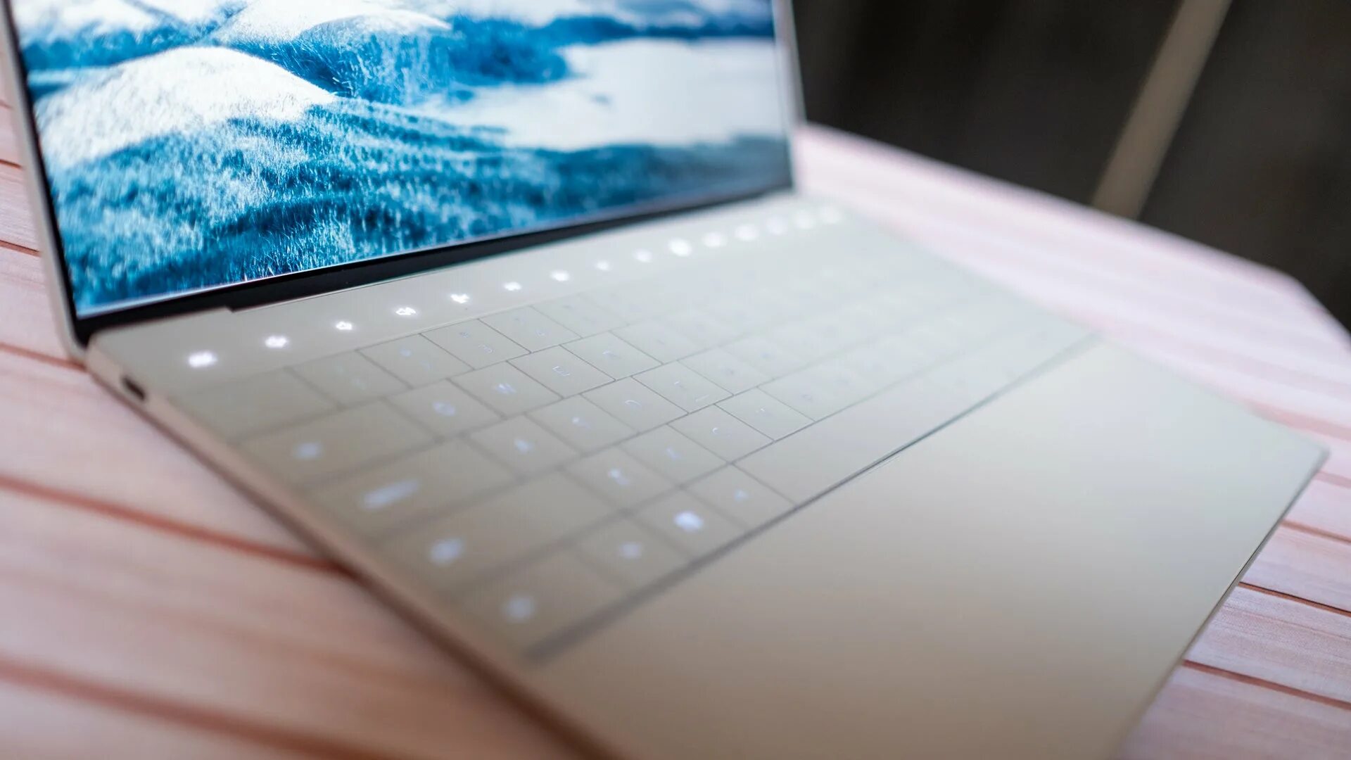 Dell xps 13 plus. Dell XPS 13 2022. Ноутбук dell XPS 13 Plus. Dell XPS 13 9315. Dell XPS 13 Plus русская клавиатура.