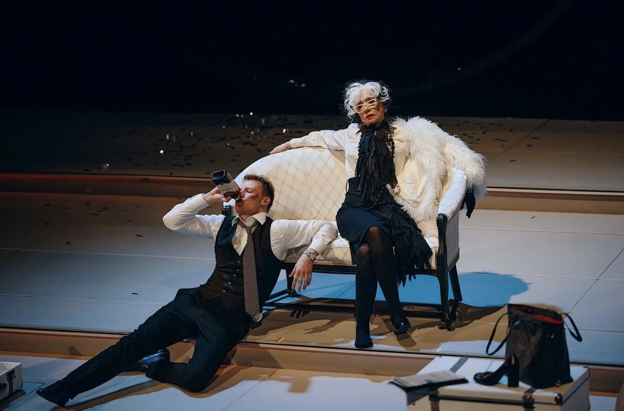 гастроли московских театров в петербурге. музей победы санкт-петербург галерея. рубинштейн theatre. гастроли московских театров в петербурге. спектакль-бенефис веры алентовой театр пушкина.