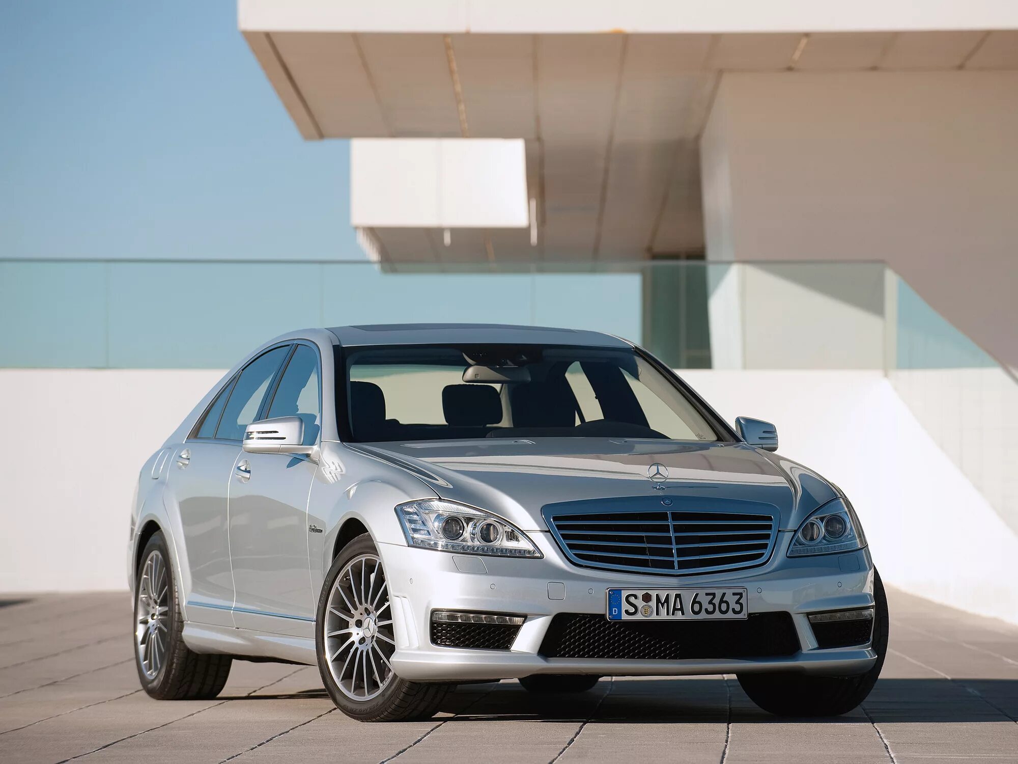 W лет. Mercedes c180 2017. Mercedes benz w202 black. мерседес бенц е200 2019. Mercedes s class w221.