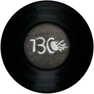 130 по встречной на старенькой vespa
