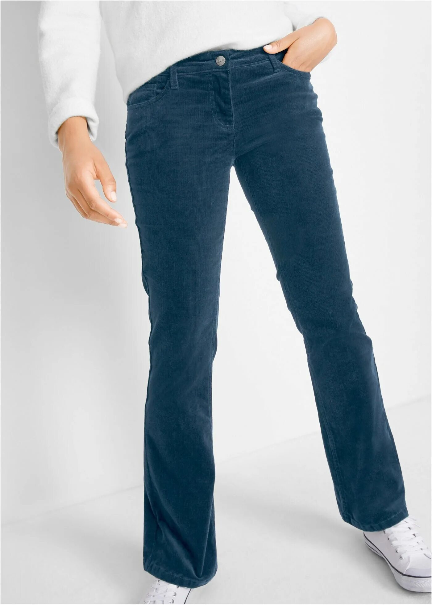 Бархат джинсы. Брюки вельвет bonprix. Hunch denim штаны вельветовые. Бархатные джинсы. Брюки вельветовые вестланд.