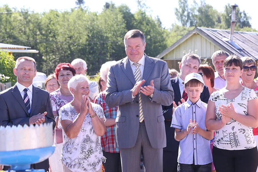 Погода в устье вологодского района. Поселок высокое Усть кубинского района Вологодской области. Поселок Устье Усть кубинского района. Усть-кубинский район Вологодской области. Д. Вороновская Усть-кубинский район.