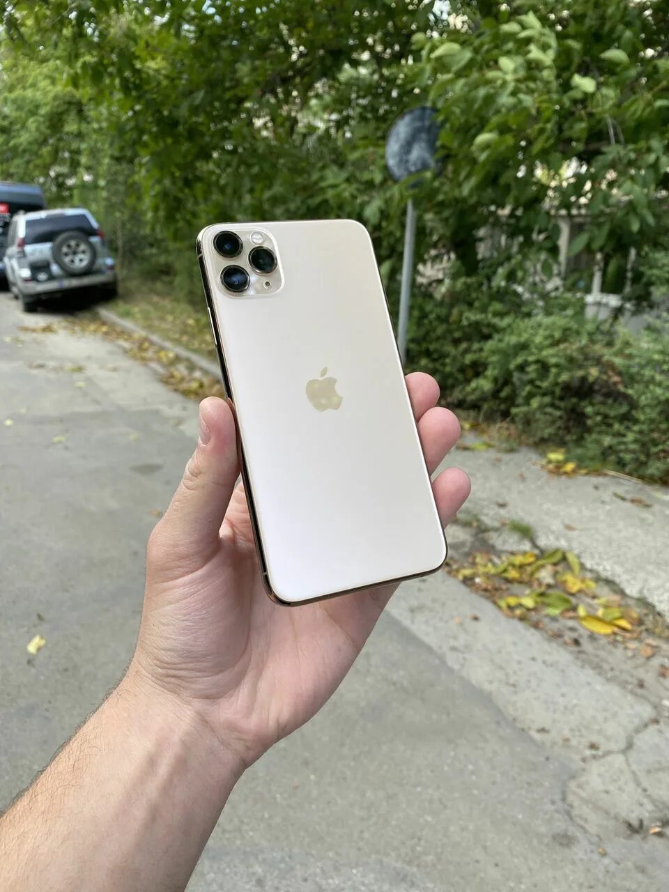 Золотой айфон 11 про. Iphone 11 Pro Max Gold. Iphone 13 Pro Max Gold. Айфон 13 про золотой. Айфон 11 про 256.