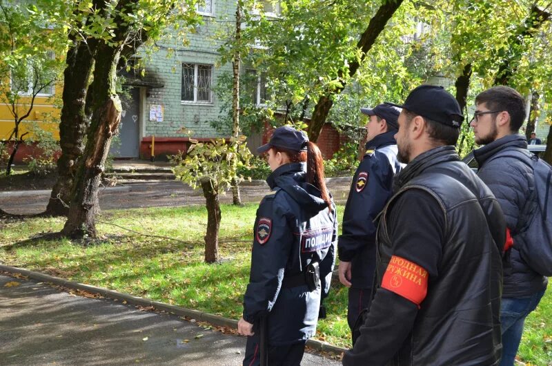 Взаимодействие полиции с общественными формированиями. Народная дружина. взаимодействие полиции и народных дружин. добровольная народная дружина. народный дружинник мвд.