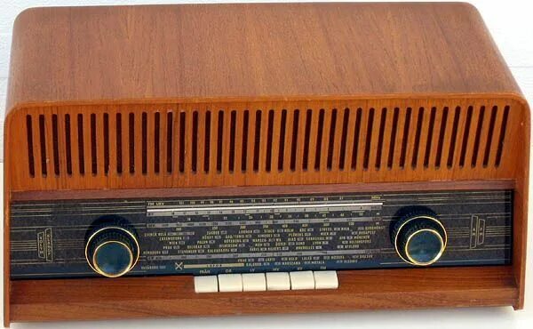 Радиоприемник швеция. Luxor radio stereo. Радиоприемник luxor radio type hr 9170. M381 he. Радиоприемник luxor radio type hr 9170.