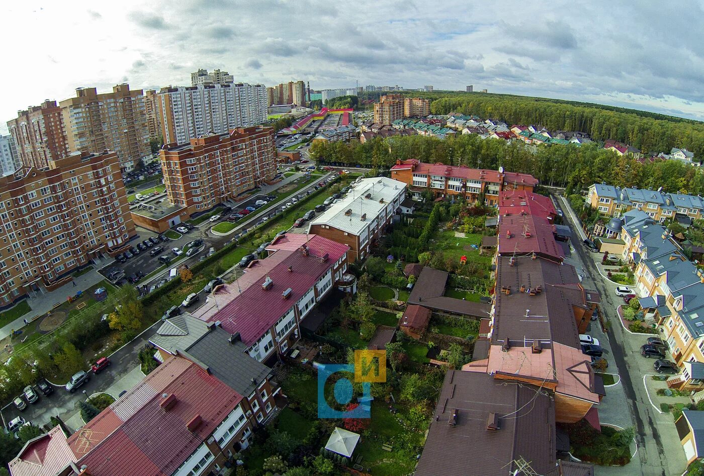 Родники одинцово. Одинцово 5 микрорайон. Поселок Родники Одинцово. Микрорайон Родники Москва. Москва мкр Родники 5.