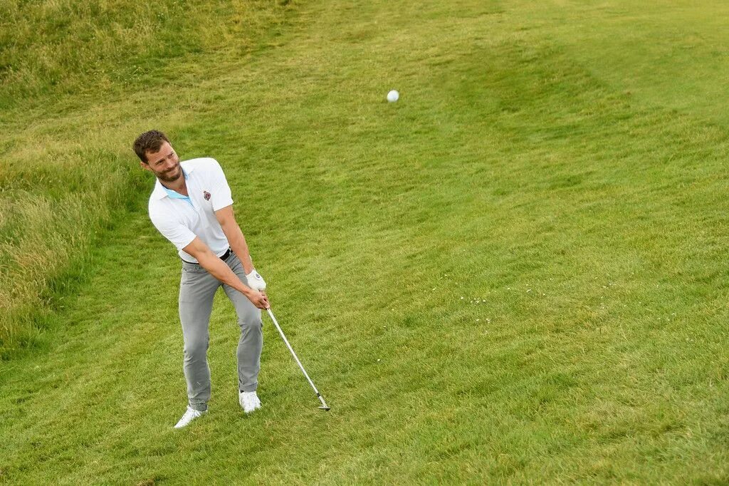 06.07 2017 мужское. Jamie Dornan Golf.