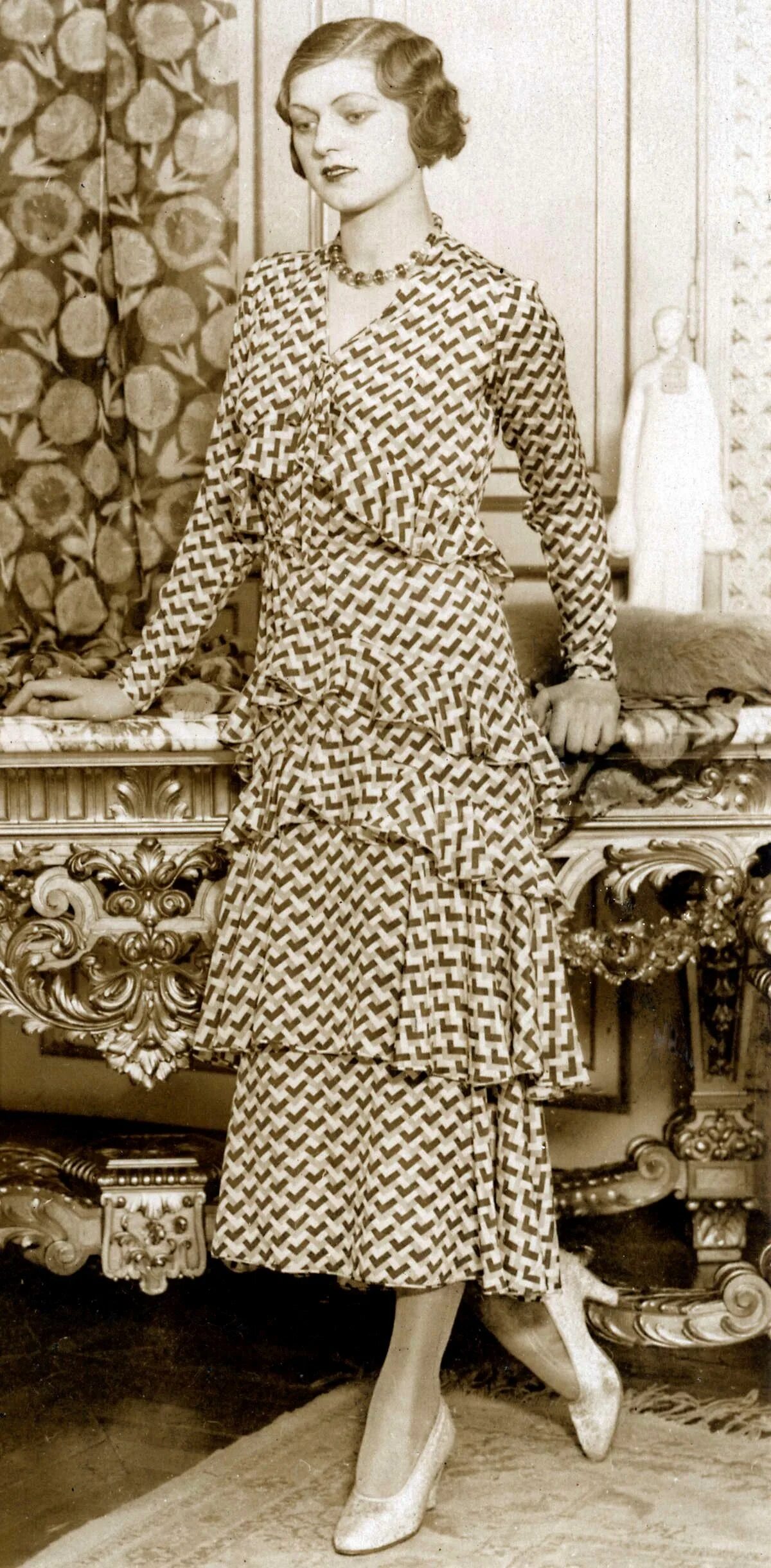 Мода 1930 х. 1930-е мода франция. англия 1930 е годы мода. мода 1930 россия. мода 1925-1930.