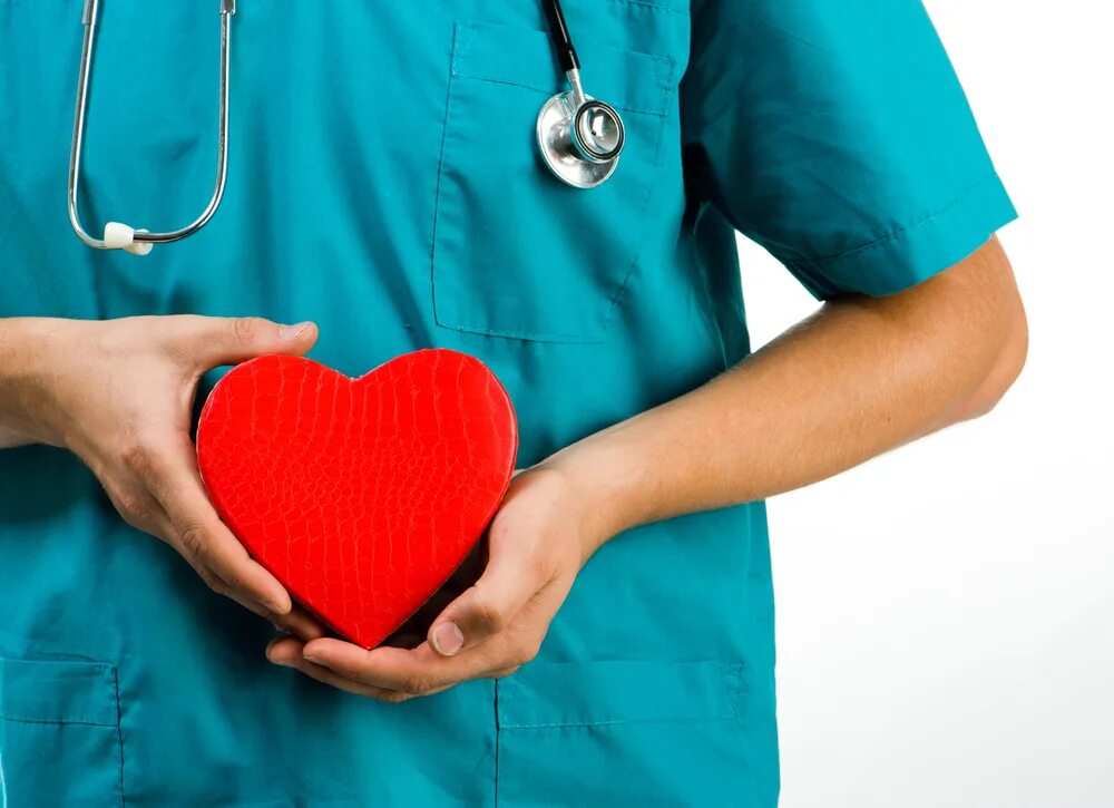 Врач занимающийся сердцем. Сердце медицина. Сердечко медицина. Сердце кардиология. Сердце кардиолог.