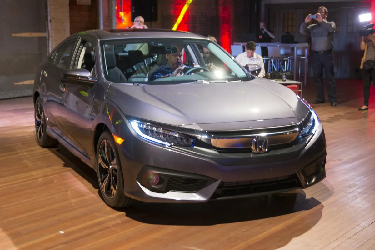 Honda Civic 10. Honda Civic 10 поколения. Хонда Цивик 10 поколения седан. Honda Civic 2016.