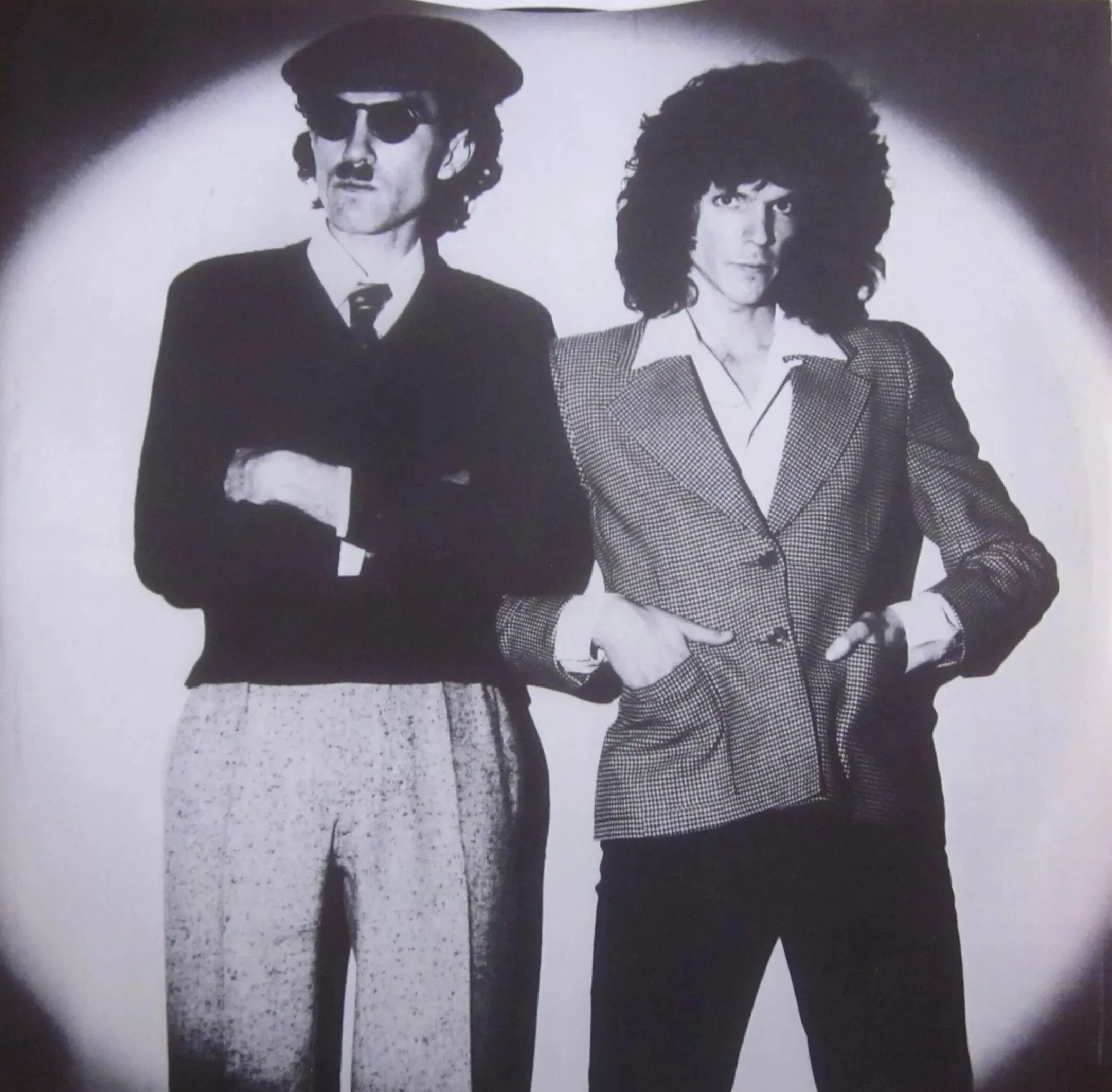 Sparks альбомы. Группа sparks. sparks kimono my house 1974. sparks &quot;kimono my house&quot;. спаркс группа альбомы.