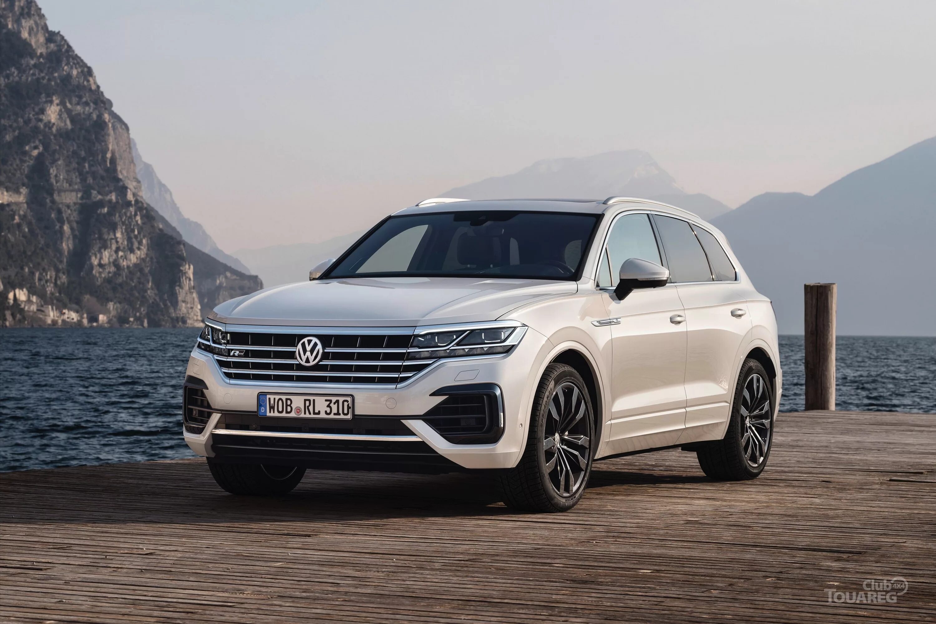 Фольксваген Туарег 2018. Volkswagen Touareg 2018 r-line. Фольксваген Туарег 2019 r-line. Volkswagen Touareg r line 2023.