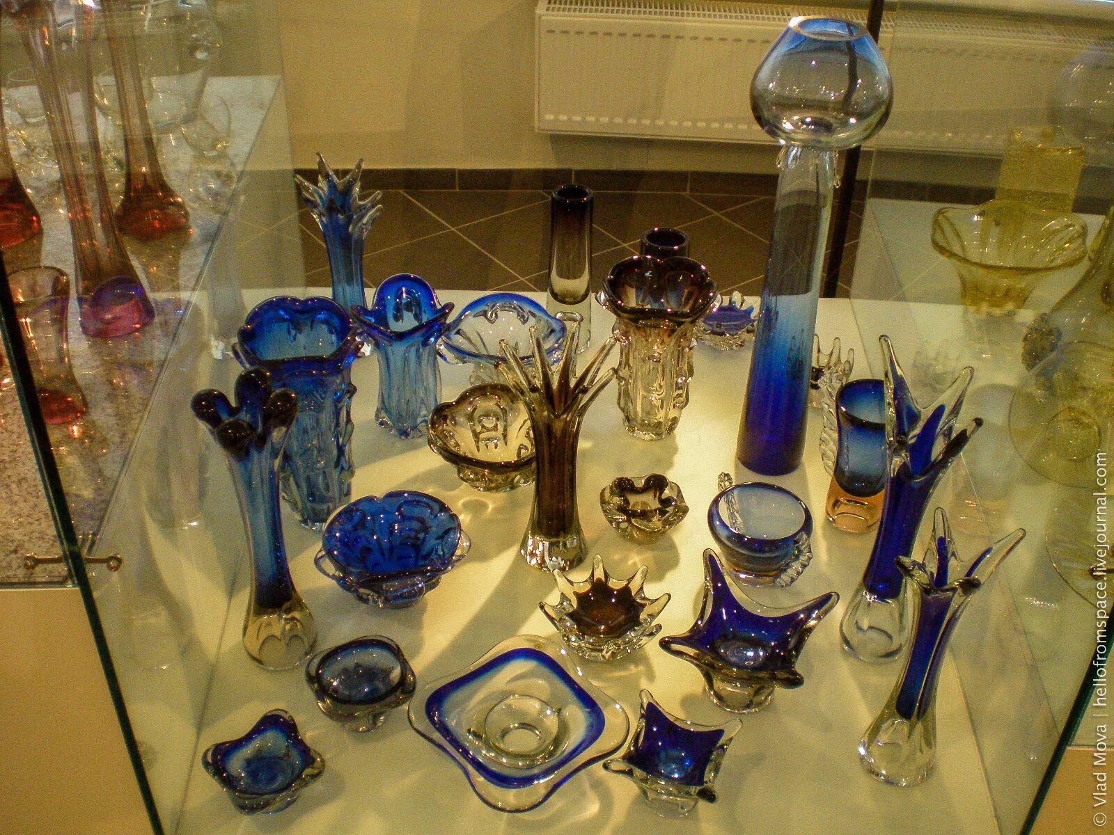 заводы коллекция. завод тмз в тушино. современный завод. цех фасовки и упаковки. заводы коллекция.