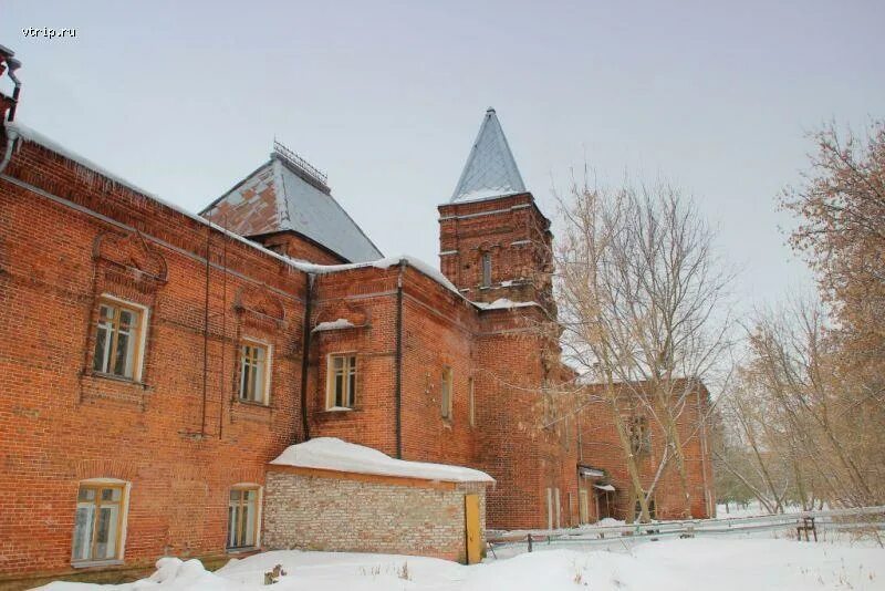 Народная больница вязники. Гбуз во "вязниковская рб". Центральная районная больница вязники. Земская больница старого оскола. Главный врач црб вязники.