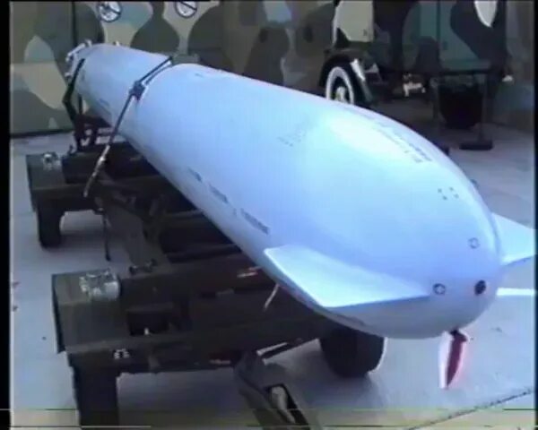 Х 555 ракета характеристики. Ракета х-555. Х-101/Х-555. Х-555 Крылатая. X555 ракета.